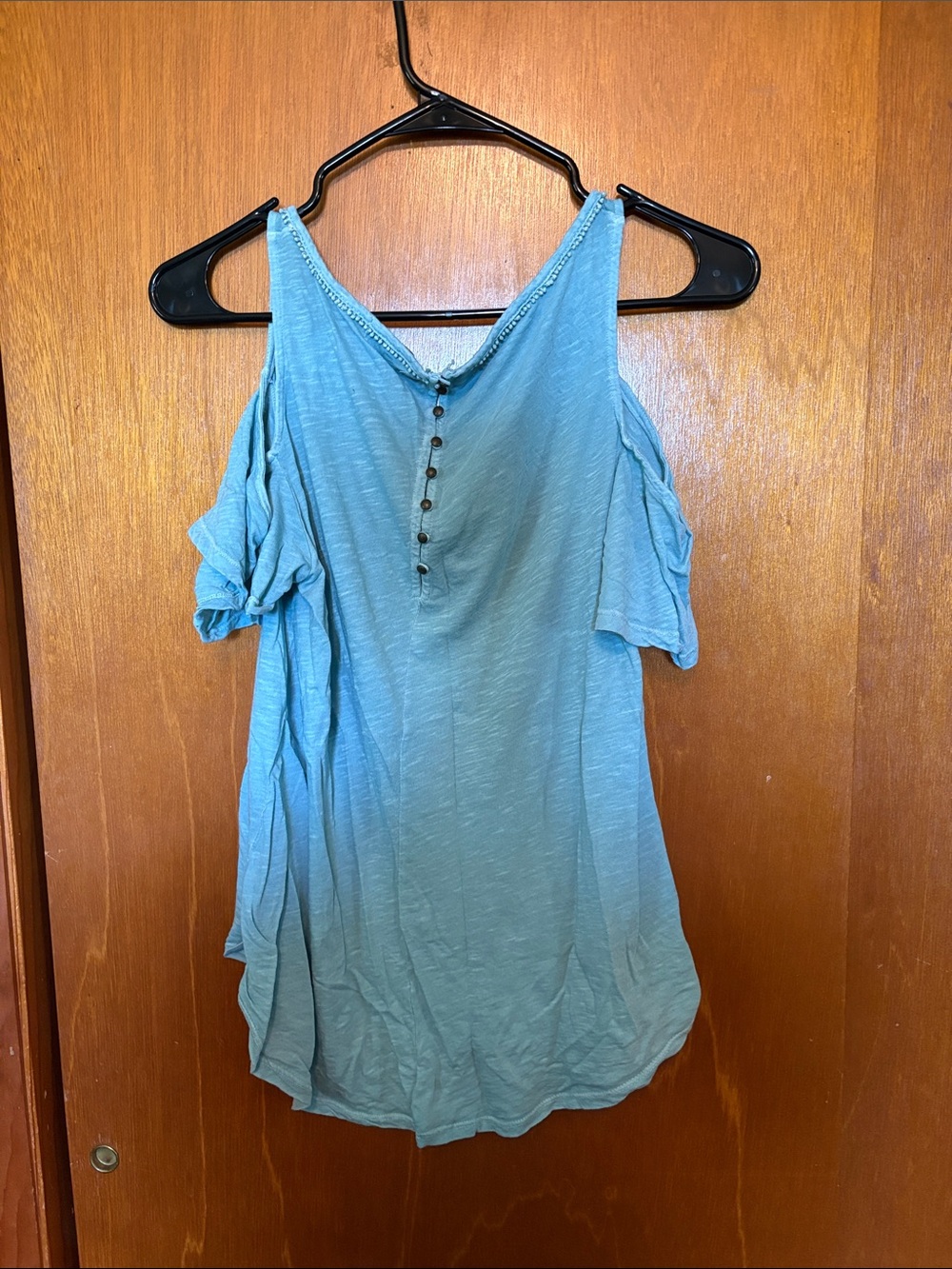 Light Blue Top - Picture 3 of 3